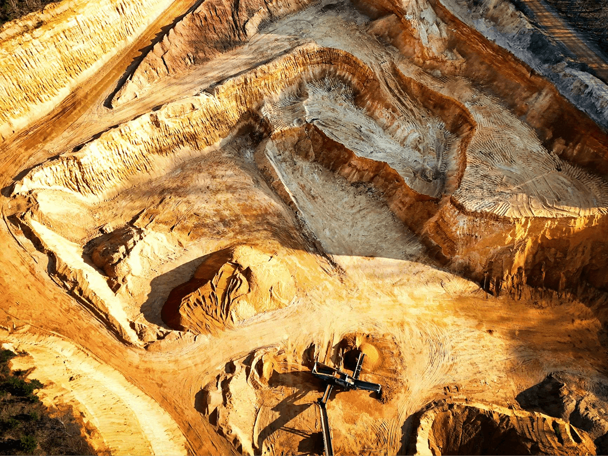 Mining Projects and Technical Management